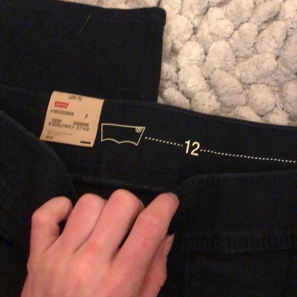 NWT Levi's Slimming Jeggings📝 - Picture 4 of 4